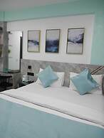 TOUR INN