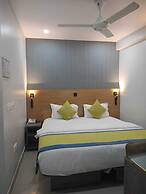 TOUR INN