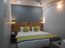 TOUR INN