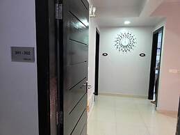 TOUR INN