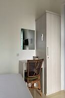Binumar Guest House