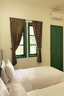 Binumar Guest House