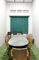 Binumar Guest House