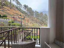 Himalayan Splendour Resort
