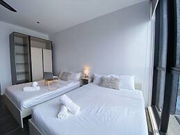 High Floor KL View Scarletz Suite