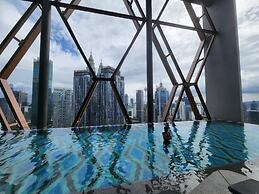 High Floor KL View Scarletz Suite