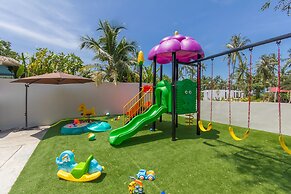 2-bdr luxury villa at a villa resort