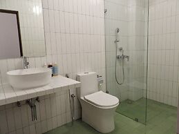THE STEPWELL HOTEL