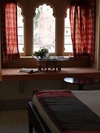 THE STEPWELL HOTEL