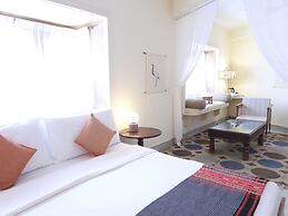 THE STEPWELL HOTEL