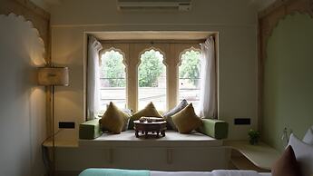 THE STEPWELL HOTEL