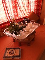 THE STEPWELL HOTEL