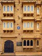 THE STEPWELL HOTEL