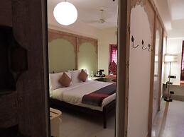THE STEPWELL HOTEL