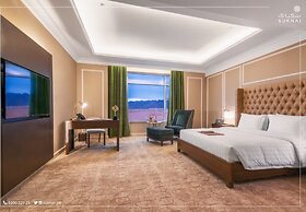 Suknai Royal Hotel