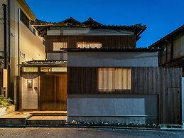 Yuzunoe Machiya House