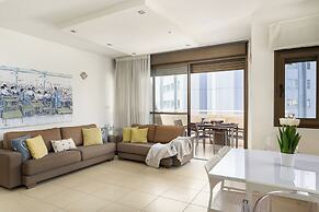 Comfy & Terrace neear Beach by FeelHome
