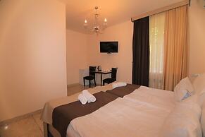 Comfort House Hotel
