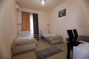 Comfort House Hotel