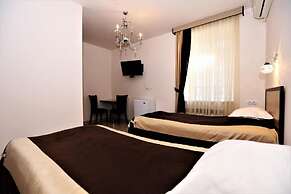 Comfort House Hotel