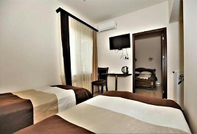 Comfort House Hotel