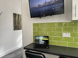 Modern 1 bed Studios for Comfy Stay in Preston