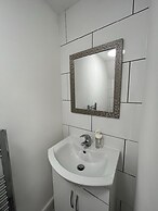 Modern 1 bed Studios for Comfy Stay in Preston