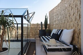 M-17 Riad & Spa