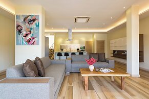 5-bdr luxury villa at a villa resort