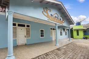 Hotel O Cottage Putra Mutun Beach