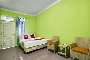 Hotel O Cottage Putra Mutun Beach
