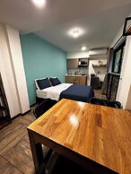 CoLink House Hotel