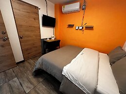 CoLink House Hotel