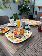 CoLink House Hotel