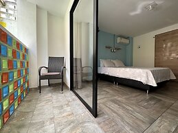 CoLink House Hotel