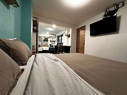 CoLink House Hotel