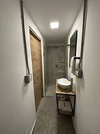 CoLink House Hotel