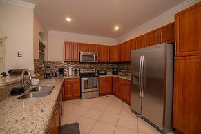 Colina 8F - 2 bdr 2 Bath