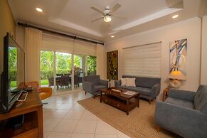 Colina 8F - 2 bdr 2 Bath