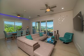 Miramar 2D -3 Bedr 3 Bath Ocean View