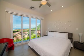 Miramar 2D -3 Bedr 3 Bath Ocean View
