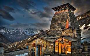 Chopta Himrab Resort
