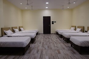 Hotel Radhe Inn