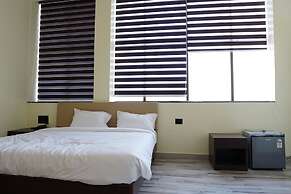 Hotel Radhe Inn