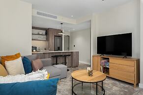 Foreshore Place 812