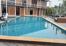 Hi Creek Resort