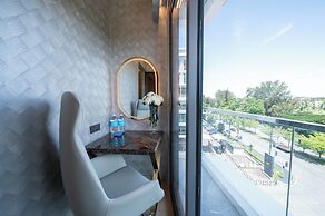 Ritz Residence @ Imago Mall Loft B