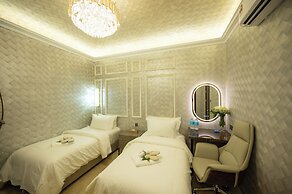 Ritz Residence @ Imago Mall Loft B