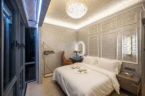 Ritz Residence @ Imago Mall Loft B