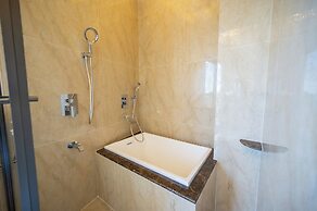 Ritz Residence @ Imago Mall Loft B